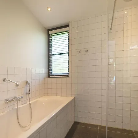 Beach Villa In North Holland With Patio 펜션 *